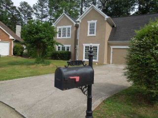 Foreclosed Home - 411 PINE GROVE WAY, 30189