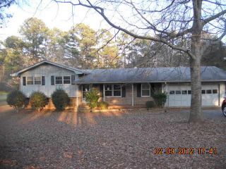 Foreclosed Home - 6740 TELL RD, 30213