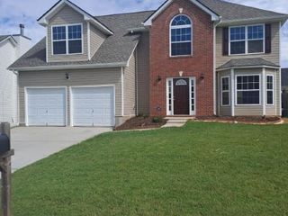 Foreclosed Home - 5925 BLUEGRASS VW, 30213