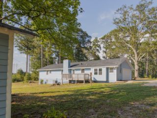 Foreclosed Home - 173 KITE LAKE RD, 30214