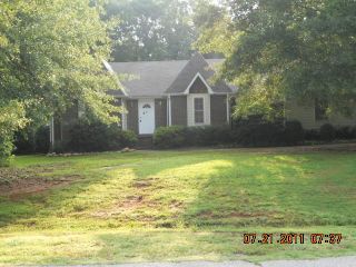Foreclosed Home - 230 BROOKWOOD LN, 30215