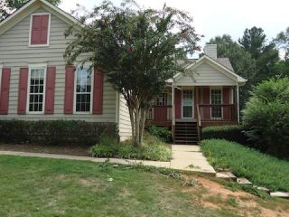 Foreclosed Home - 118 LANDING WAY, 30223