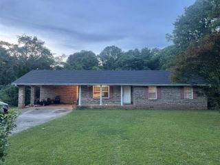Foreclosed Home - 1649 HIGH FALLS RD, 30223