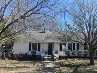 Foreclosed Home - 176 GRADY ST, 30223