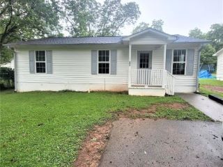 Foreclosed Home - 177 GRADY ST, 30223