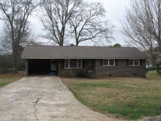 Foreclosed Home - 124 WOODMONT DR, 30224