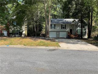 Foreclosed Home - 1262 CRYSTAL SPRINGS TRL, 30228