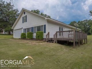 Foreclosed Home - 2151 BLUE CREEK RD, 30230