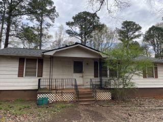 Foreclosed Home - 687 MOCCASIN GAP RD, 30233