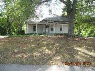 Foreclosed Home - 145 NORTH AVE, 30236