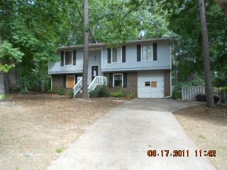 Foreclosed Home - 593 COUNTRY LANE DR, 30238