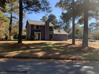Foreclosed Home - 7880 STANEBROOK DR, 30238