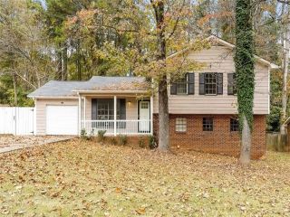 Foreclosed Home - 453 INDEPENDENCE DR, 30238