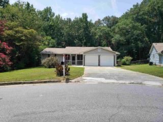 Foreclosed Home - 9421 FOREST KNOLL DR, 30238