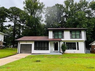 Foreclosed Home - 1620 PINTAIL RD, 30238