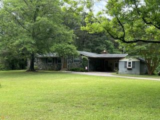 Foreclosed Home - 5027 OLD WEST POINT RD, 30240