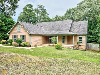 Foreclosed Home - 124 FOXDALE DR, 30240
