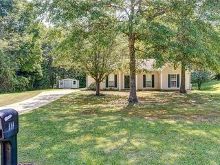 Foreclosed Home - 414 HAMPTON GREEN DR, 30240