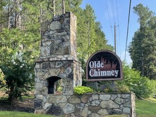 Foreclosed Home - 111 CHIMNEY CT, 30240