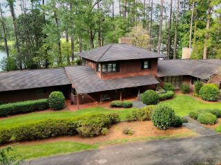 Foreclosed Home - 180 PINE TREE DR, 30240