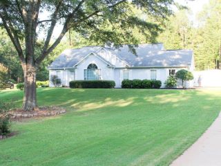 Foreclosed Home - 106 ROCKWELL DR, 30240
