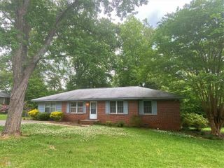 Foreclosed Home - 106 DOGWOOD DR, 30241