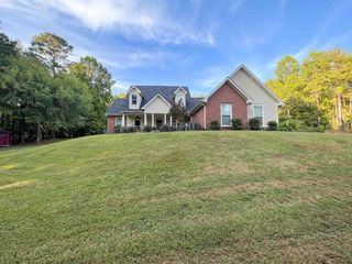 Foreclosed Home - 2437 UPPER BIG SPRINGS RD, 30241