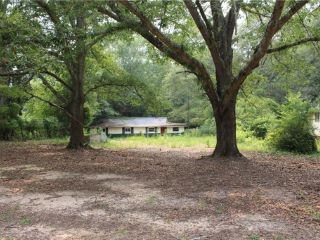 Foreclosed Home - 134 PINE CIR, 30241
