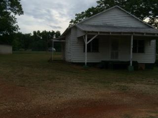 Foreclosed Home - 2432 OLD JACKSON RD, 30248