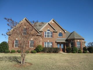 Foreclosed Home - 9010 DAWES XING, 30252