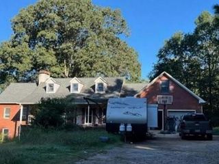 Foreclosed Home - 1205 N OLA RD, 30252
