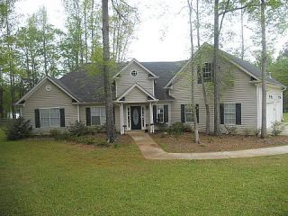Foreclosed Home - 305 LAKEFRONT DR, 30253