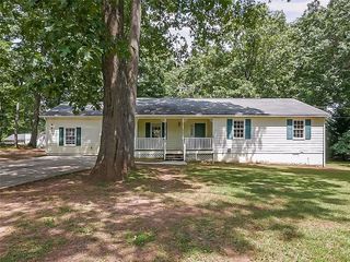 Foreclosed Home - 211 SUMMERFIELD LN, 30253