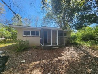 Foreclosed Home - 152 HINTON DR, 30253