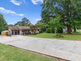 Foreclosed Home - 80 PLEASANT VALLEY RD, 30253