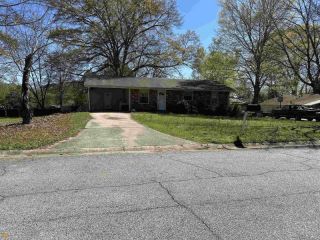 Foreclosed Home - 6188 CASTLEWOOD DR, 30260