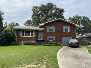 Foreclosed Home - 1915 CARLA DR, 30260