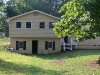 Foreclosed Home - 38 LYNHAVEN DR # B, 30263