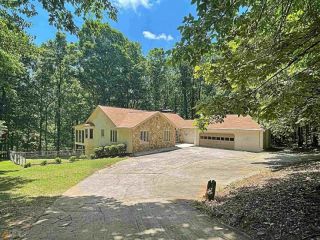 Foreclosed Home - 80 HAYDEN LN, 30265