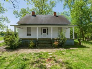 Foreclosed Home - 11750 HUTCHESON FERRY RD, 30268