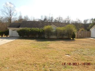 Foreclosed Home - 6273 AMBERLY RD, 30273