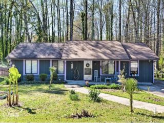 Foreclosed Home - 2840 WOODFIELD DR, 30273