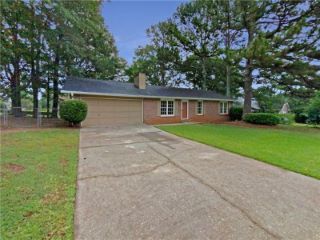 Foreclosed Home - 6100 DORCHESTER DR, 30273