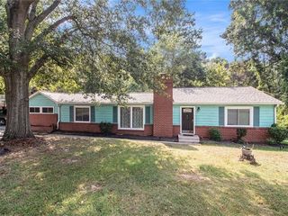 Foreclosed Home - 6602 FIELDER RD, 30273