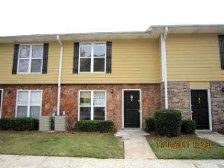 Foreclosed Home - 634 ROY HUIE RD APT 18D, 30274