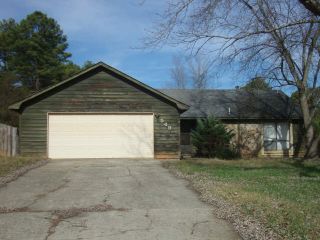 Foreclosed Home - 549 WOODBRIDGE DR, 30274