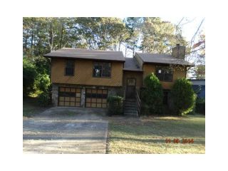 Foreclosed Home - 8208 Park Ridge Dr, 30274