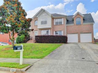 Foreclosed Home - 527 OLDE ROSE CT, 30274