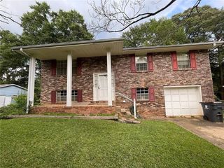 Foreclosed Home - 8286 BRITTANY LN, 30274