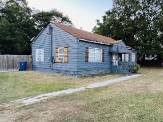 Foreclosed Home - 6915 POWERS ST, 30274